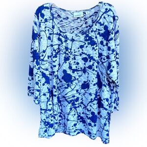 Blue and white tunic